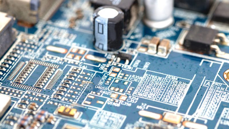 电子科技公司定制开发的利与弊：深入解析
