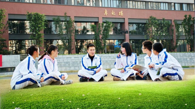 深圳电子产品设计公司排名：揭秘行业佼佼者背后的技术实力